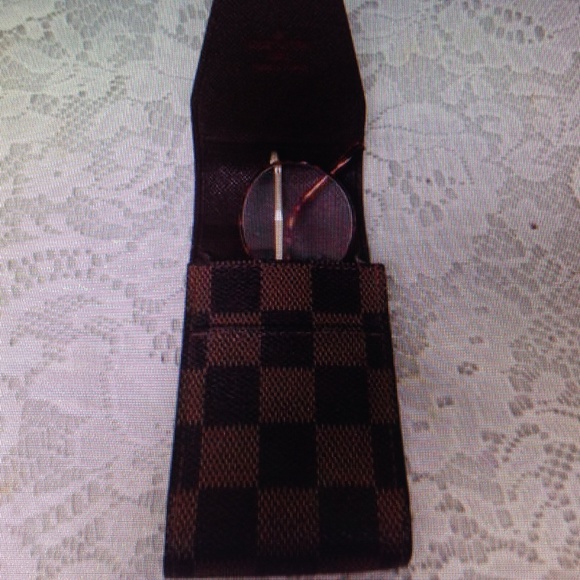 Vintage Louis Vuitton Damier Cigarette-Eye Glass Case - Picture 7 of 8